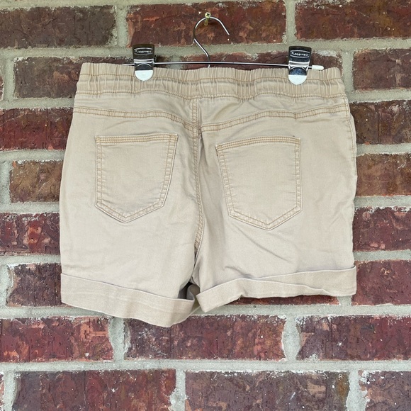 Ladies Beige Khaki Time And Tru Drawstring Elastic Waist Shorts Size Small - Picture 7 of 8